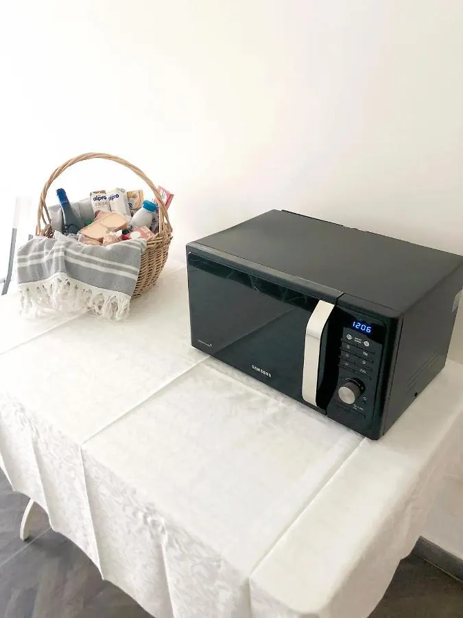 Caravaggio Boutique Apartment Napoli 0*,